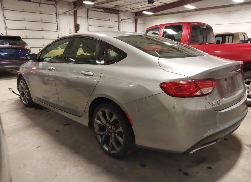 Photo 3 of 2015 Chrysler 200 S (VIN 1C3CCCBG4FN506138)