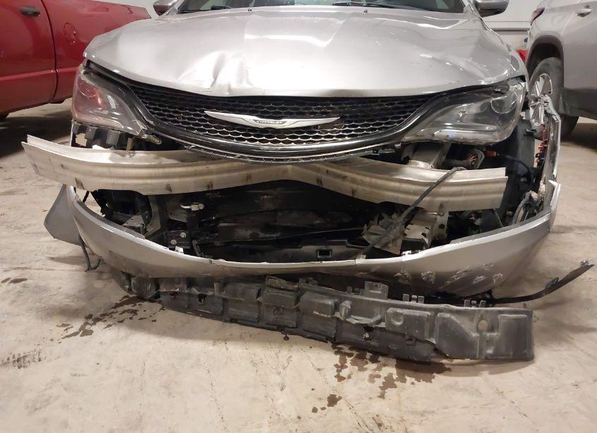Photo 6 of 2015 Chrysler 200 S (VIN 1C3CCCBG4FN506138)