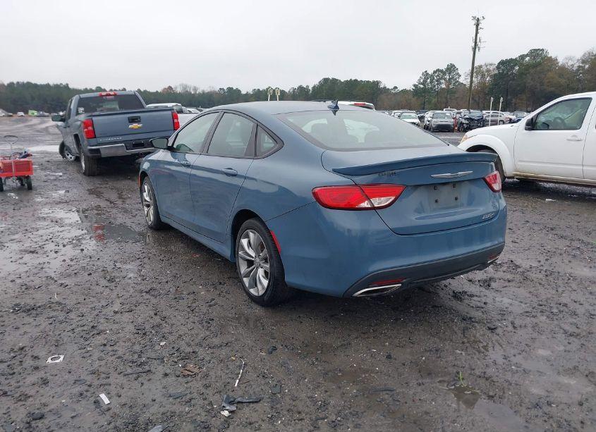 Photo 3 of 2015 Chrysler 200 S (VIN 1C3CCCBG4FN615070)