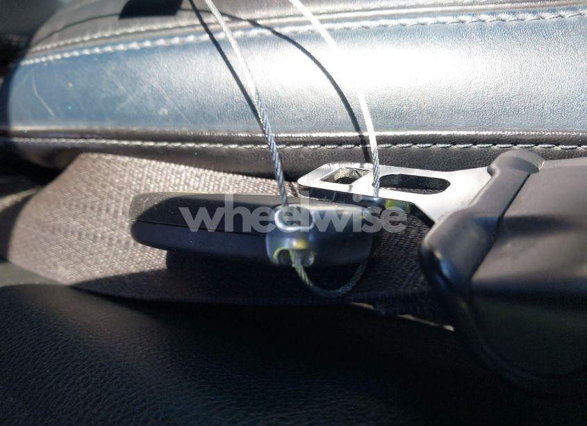 Photo 11 of 2015 Chrysler 200 S (VIN 1C3CCCBG4FN644018)