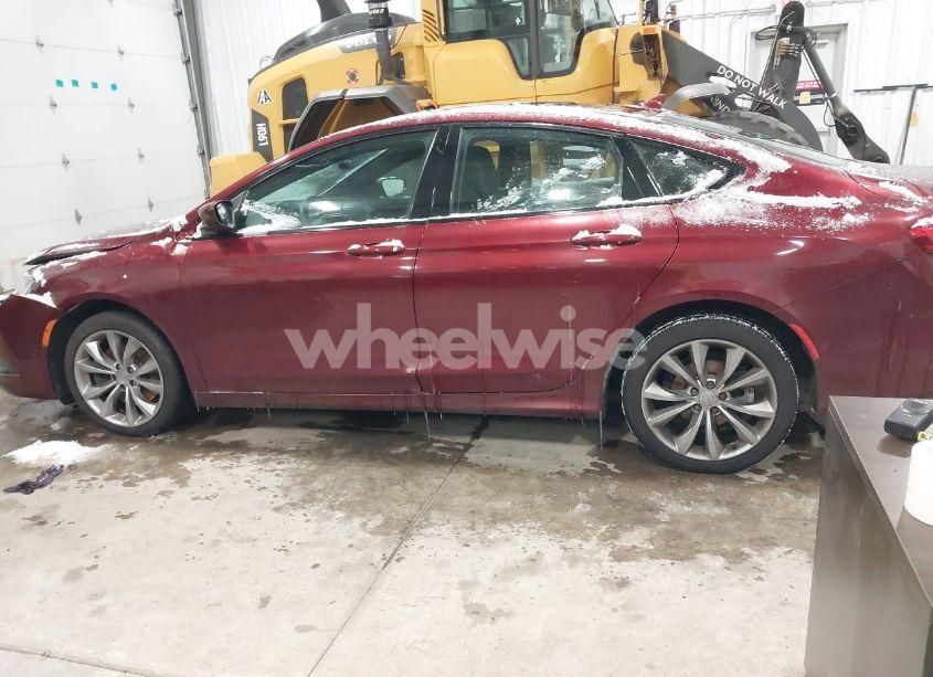 Photo 14 of 2015 Chrysler 200 S (VIN 1C3CCCBG4FN644018)