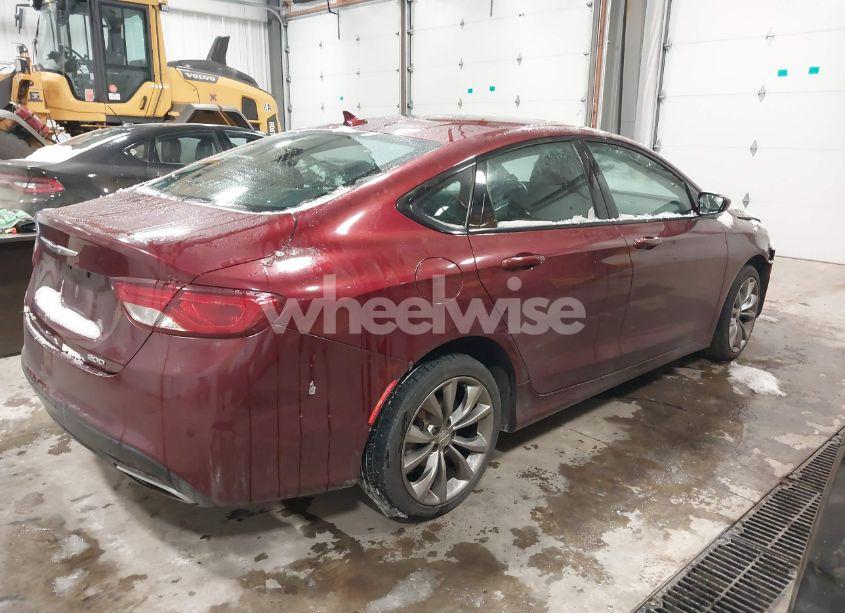 Photo 4 of 2015 Chrysler 200 S (VIN 1C3CCCBG4FN644018)