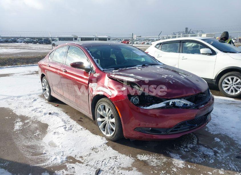 2015 Chrysler 200 S (VIN 1C3CCCBG4FN647775) main photo