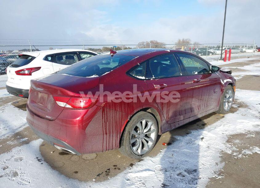 Photo 4 of 2015 Chrysler 200 S (VIN 1C3CCCBG4FN647775)