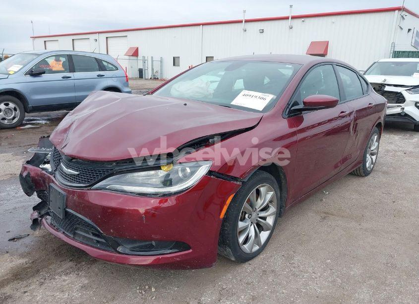 Photo 2 of 2015 Chrysler 200 S (VIN 1C3CCCBG4FN729828)