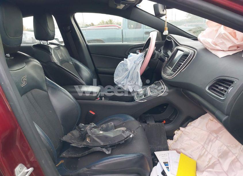 Photo 5 of 2015 Chrysler 200 S (VIN 1C3CCCBG4FN729828)