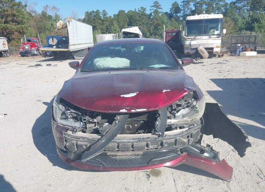 Photo 12 of 2015 Chrysler 200 S (VIN 1C3CCCBG5FN535647)