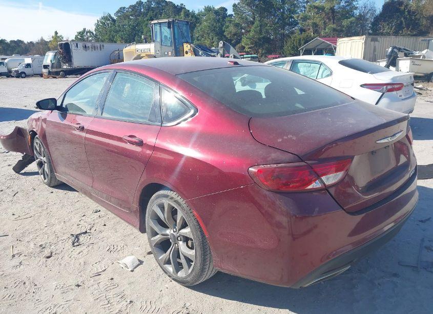 Photo 3 of 2015 Chrysler 200 S (VIN 1C3CCCBG5FN535647)