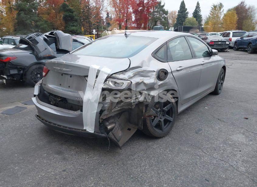 Photo 4 of 2015 Chrysler 200 S (VIN 1C3CCCBG5FN557244)