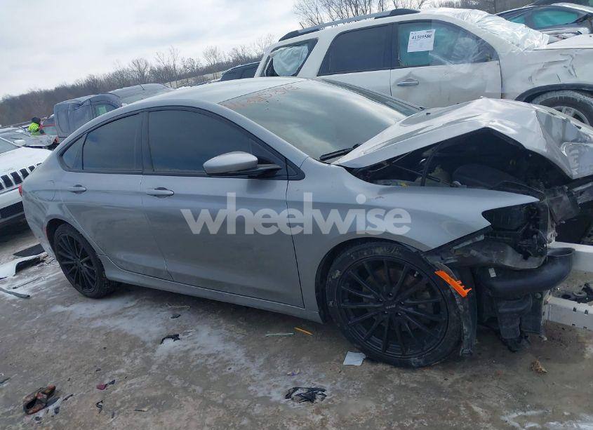 Photo 14 of 2015 Chrysler 200 S (VIN 1C3CCCBG6FN506108)