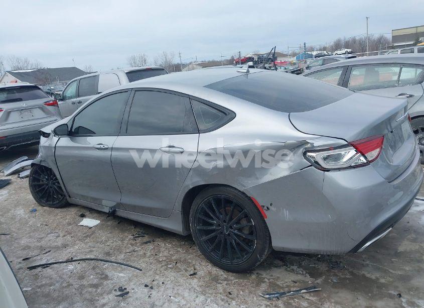 Photo 15 of 2015 Chrysler 200 S (VIN 1C3CCCBG6FN506108)