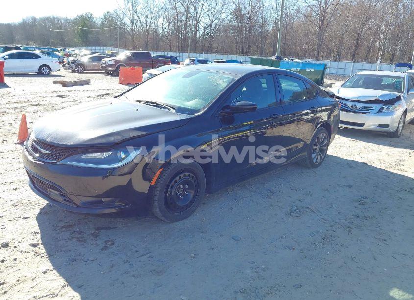 Photo 2 of 2015 Chrysler 200 S (VIN 1C3CCCBG6FN510630)