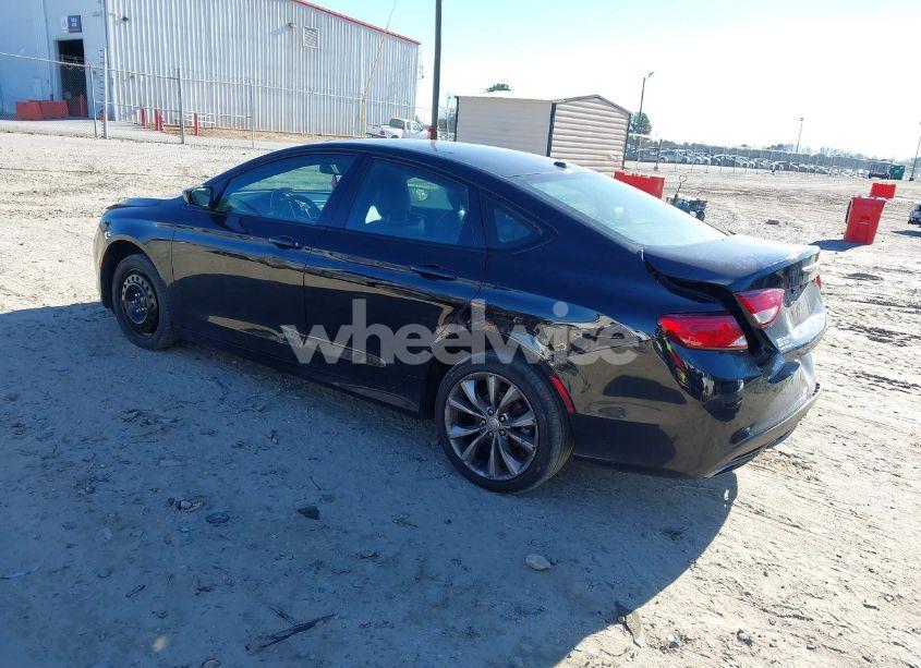 Photo 3 of 2015 Chrysler 200 S (VIN 1C3CCCBG6FN510630)