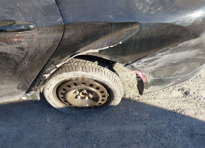 Photo 14 of 2015 Chrysler 200 S (VIN 1C3CCCBG6FN517755)