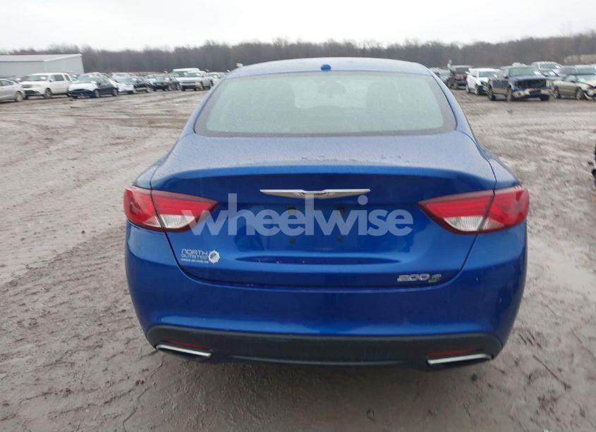 Photo 16 of 2015 Chrysler 200 S (VIN 1C3CCCBG7FN633997)