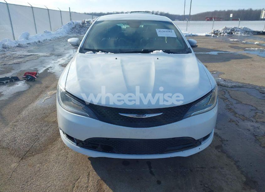 Photo 13 of 2016 Chrysler 200 S (VIN 1C3CCCBG7GN192180)