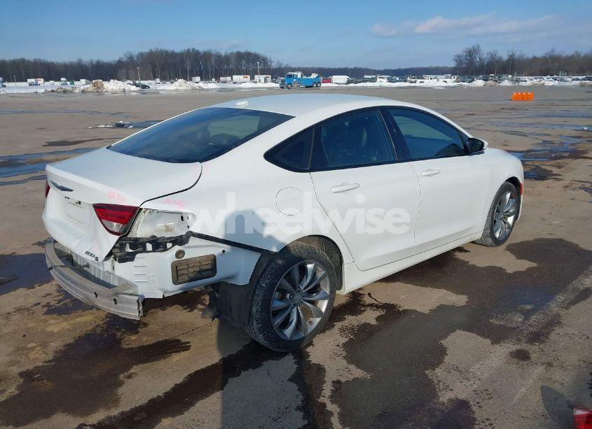 Photo 4 of 2016 Chrysler 200 S (VIN 1C3CCCBG7GN192180)