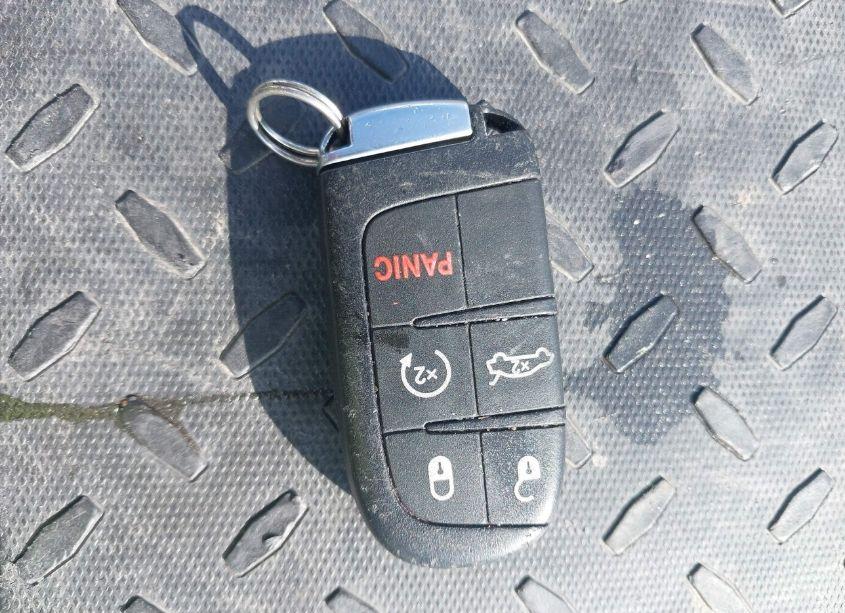 Photo 11 of 2015 Chrysler 200 S (VIN 1C3CCCBG8FN505901)