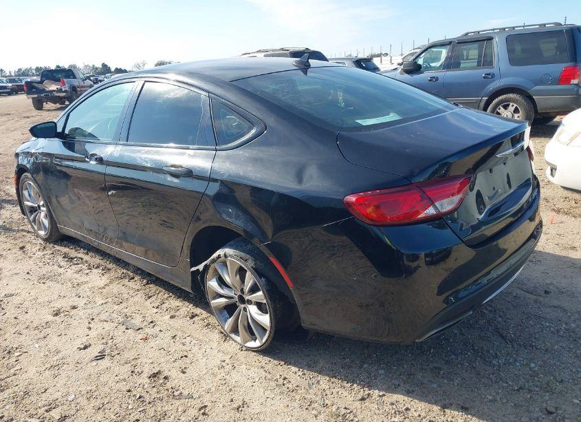 Photo 3 of 2015 Chrysler 200 S (VIN 1C3CCCBG8FN505901)
