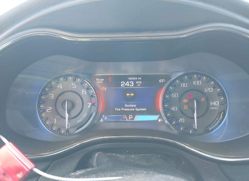 Photo 7 of 2015 Chrysler 200 S (VIN 1C3CCCBG8FN505901)