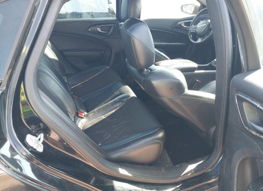 Photo 8 of 2015 Chrysler 200 S (VIN 1C3CCCBG8FN505901)