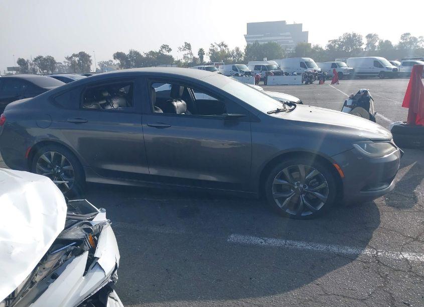 Photo 13 of 2015 Chrysler 200 S (VIN 1C3CCCBG8FN515103)