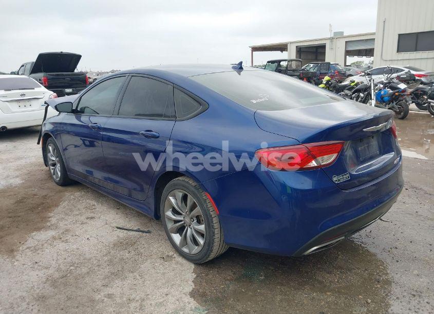 Photo 3 of 2015 Chrysler 200 S (VIN 1C3CCCBG8FN551860)