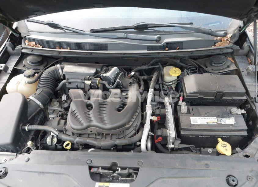 Photo 10 of 2015 Chrysler 200 S (VIN 1C3CCCBG8FN643695)