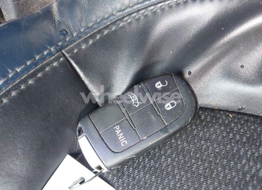 Photo 11 of 2015 Chrysler 200 S (VIN 1C3CCCBG9FN516065)