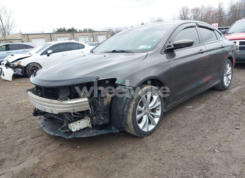 Photo 2 of 2015 Chrysler 200 S (VIN 1C3CCCBG9FN516065)