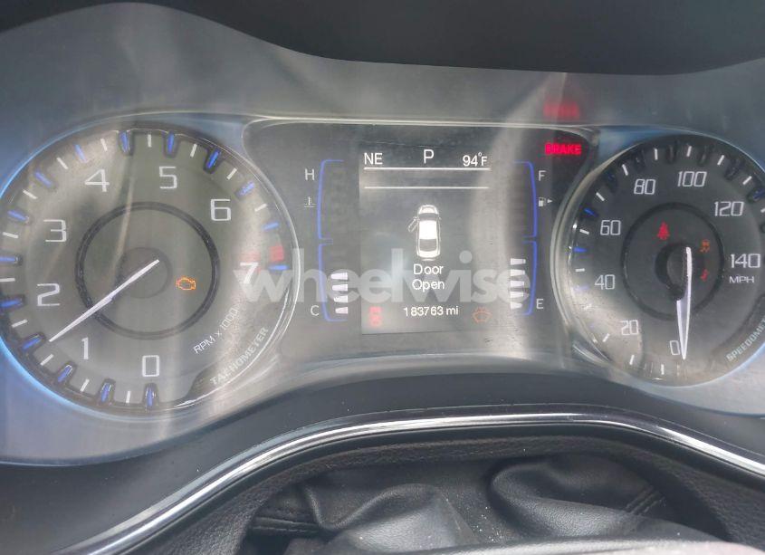 Photo 7 of 2015 Chrysler 200 S (VIN 1C3CCCBG9FN518138)