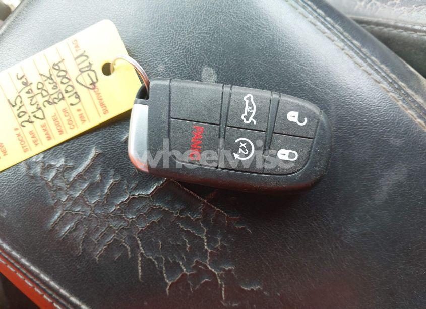 Photo 11 of 2015 Chrysler 200 S (VIN 1C3CCCBG9FN610009)