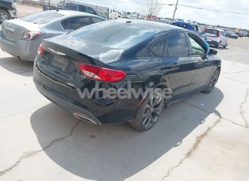 Photo 4 of 2015 Chrysler 200 S (VIN 1C3CCCBG9FN610009)