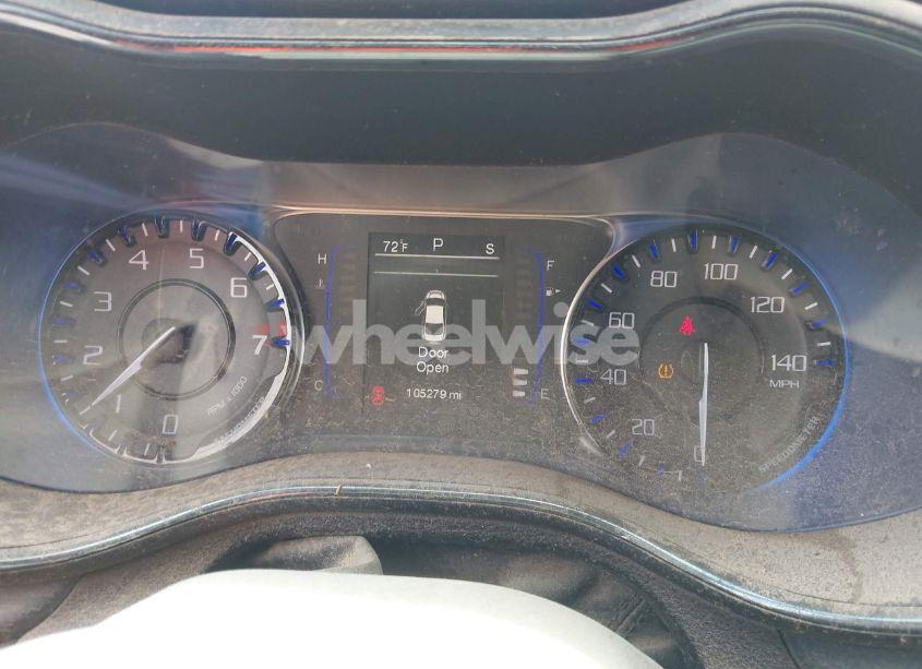 Photo 7 of 2015 Chrysler 200 S (VIN 1C3CCCBG9FN610009)