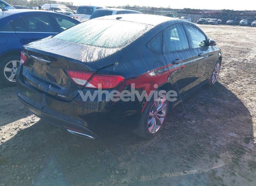 Photo 4 of 2015 Chrysler 200 S (VIN 1C3CCCBGXFN522263)