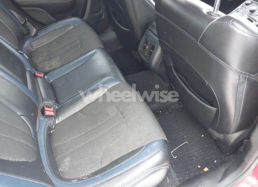 Photo 8 of 2016 Chrysler 200 S (VIN 1C3CCCBGXGN161828)