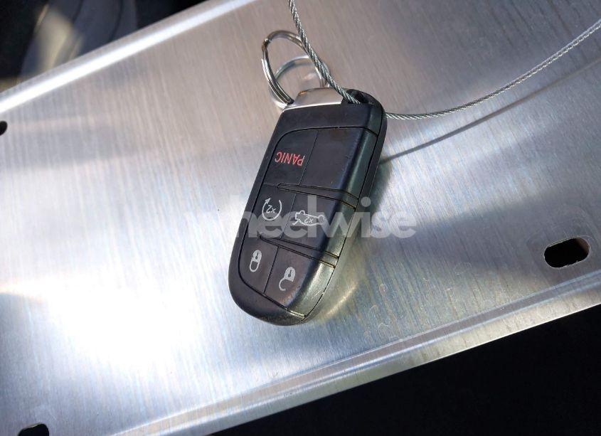 Photo 11 of 2015 Chrysler 200 C (VIN 1C3CCCCB0FN525031)