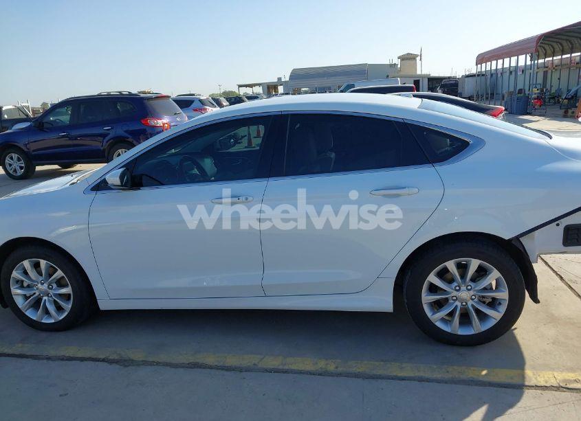 Photo 15 of 2015 Chrysler 200 C (VIN 1C3CCCCB0FN525031)