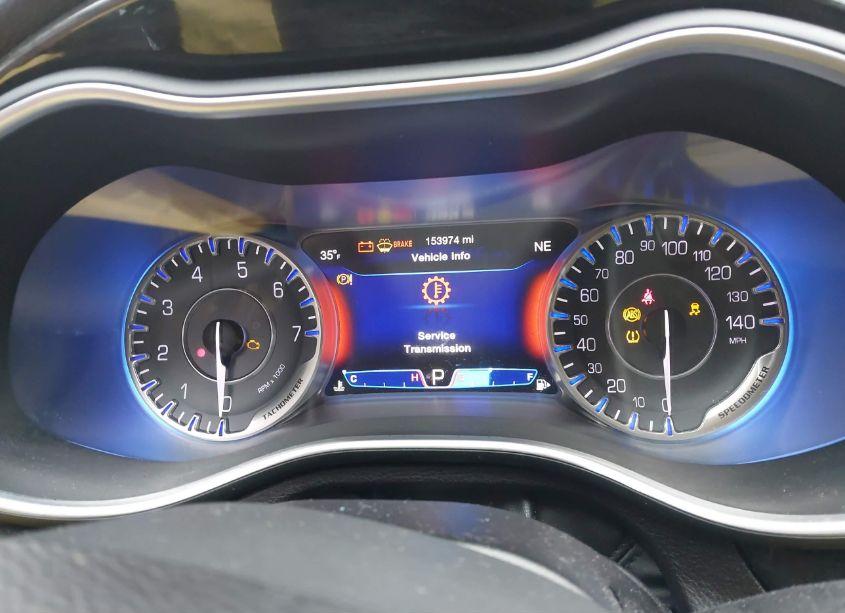 Photo 7 of 2015 Chrysler 200 C (VIN 1C3CCCCB0FN525109)