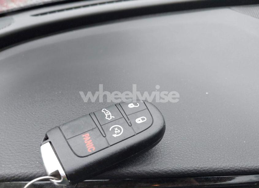 Photo 11 of 2015 Chrysler 200 C (VIN 1C3CCCCB0FN653754)