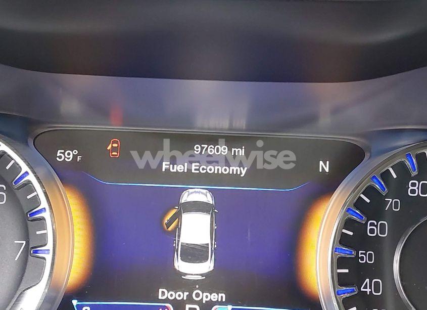 Photo 16 of 2015 Chrysler 200 C (VIN 1C3CCCCB0FN653754)