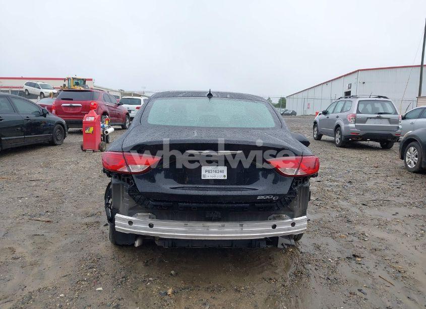 Photo 17 of 2015 Chrysler 200 C (VIN 1C3CCCCB0FN653754)