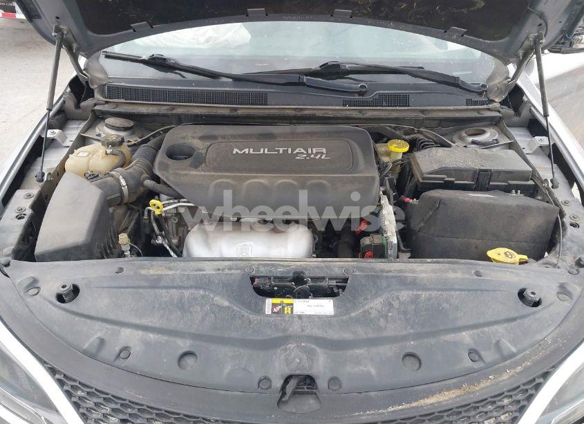 Photo 10 of 2016 Chrysler 200 C (VIN 1C3CCCCB0GN147178)