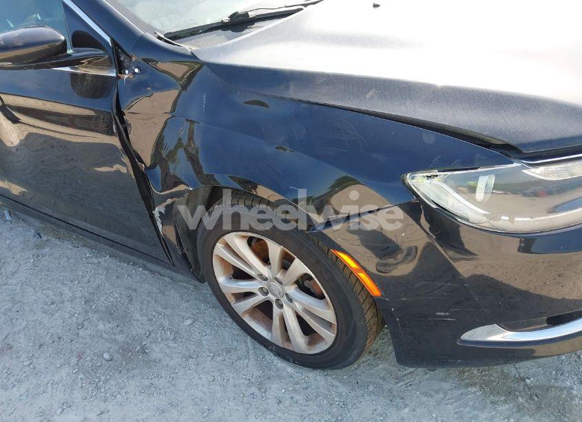 Photo 6 of 2015 Chrysler 200 C (VIN 1C3CCCCB1FN525135)