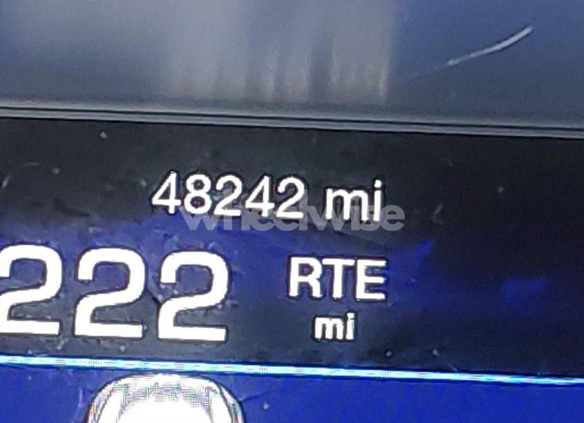 Photo 16 of 2015 Chrysler 200 C (VIN 1C3CCCCB1FN757539)