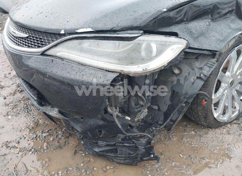 Photo 6 of 2015 Chrysler 200 C (VIN 1C3CCCCB2FN509459)