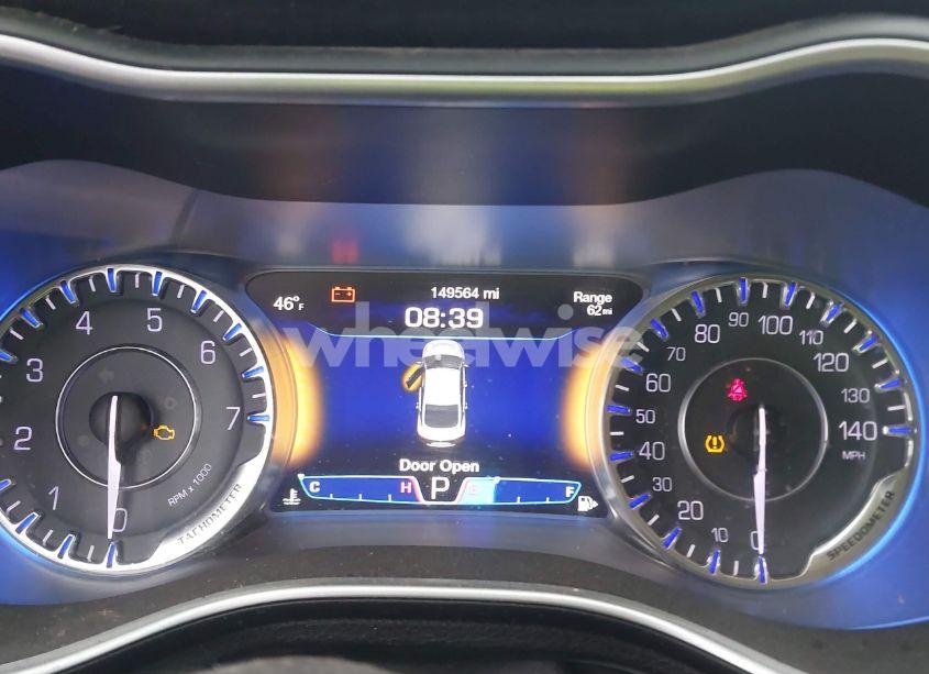 Photo 7 of 2015 Chrysler 200 C (VIN 1C3CCCCB2FN509459)