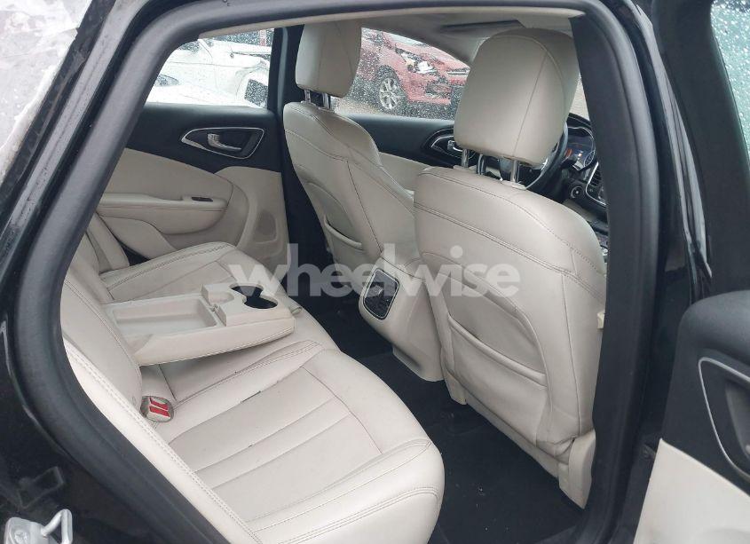 Photo 8 of 2015 Chrysler 200 C (VIN 1C3CCCCB2FN509459)