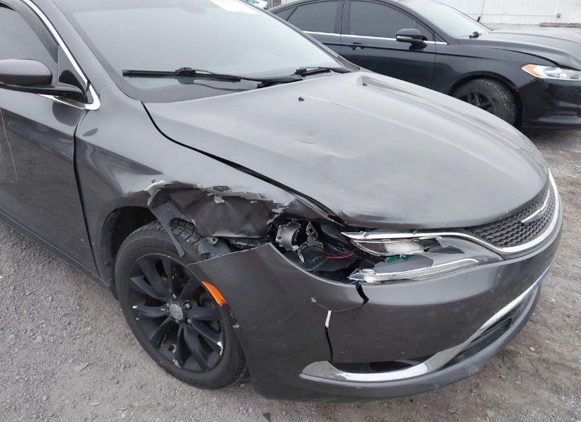 Photo 6 of 2015 Chrysler 200 C (VIN 1C3CCCCB2FN559522)