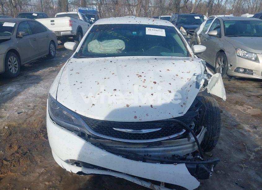 Photo 12 of 2015 Chrysler 200 C (VIN 1C3CCCCB2FN612087)